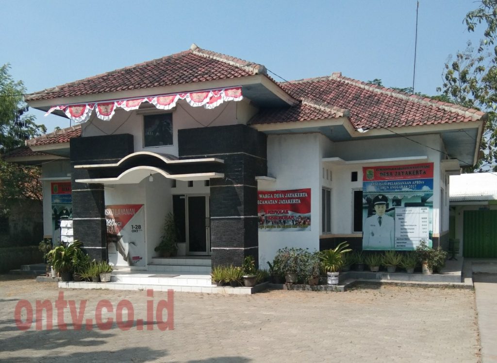 Lemahnya Pelayanan  Publik Desa Jayakerta