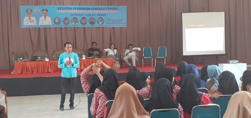 Tema Diskusi Di Forum Pemuda, Anis Kurniawan Ajak Anak Muda Ramah Lingkungan