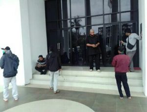 Paripurna Interplasi Soal Anggaran Covid-19 Kabupaten Karawang Terkesan Tak Diperkenankan Diliput