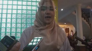 Gina Fadlia Swara : Masyarakat Dan Simpatisan Sambut Kepulangan Bunda Hajah Nurlatifah