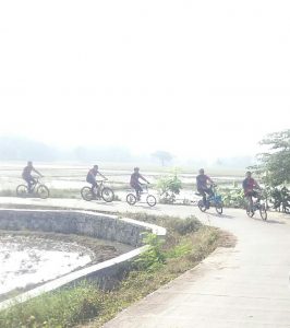 Ratusan Pecinta Sepeda dari Berbagai Komunitas Gowes Bersama