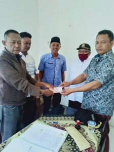 Serah Terima Uang Purnabakti Desa Gombongsari Berlangsung Kondusif