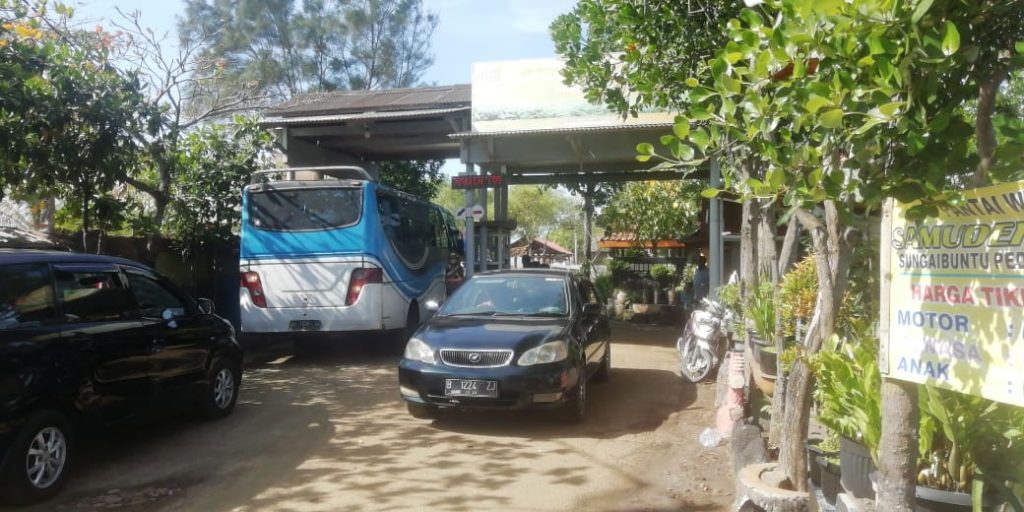 Wisata Pantai Samudera Baru Di Buru Masarakat Pecinta Wisata