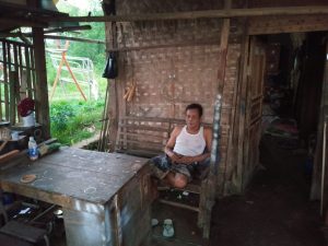 WARGA DESA SUKA MULYA KECAMATAN SUKATANI BUTUH PERHATIAN PEMERINTAH