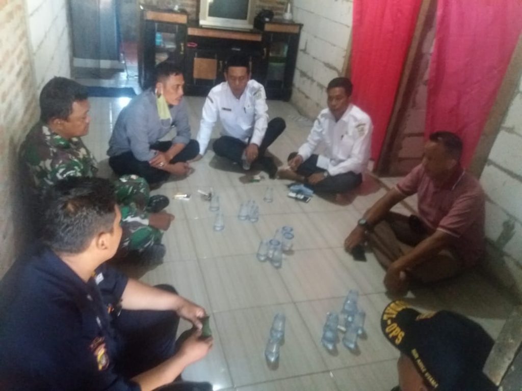 BOCOR NYA PIPA MILIK PERTAMINA PERSERO DI DESA LENGGAH SARI MEMBUAT WARGA PANIK
