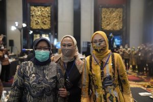 Bupati Karawang, dr. Hj. Cellica Nurrachadiana  Hadiri Rapat Umum Pemegang Saham (RUPS) Luar Biasa Bank BJB