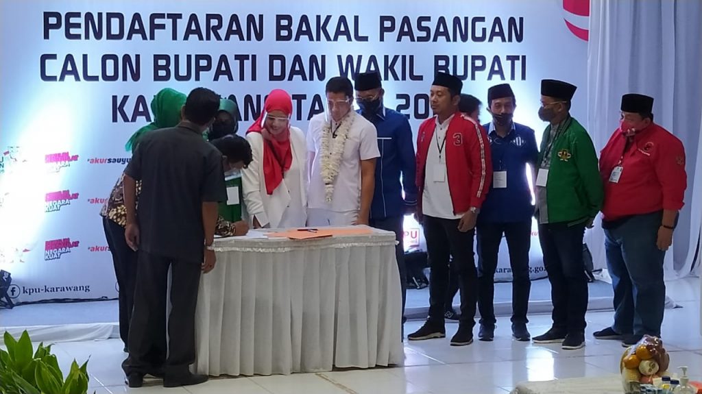 Daftar Ke KPU, Pasangan Yesi Karya Lianti-Adly Fairuz Optimis Menang