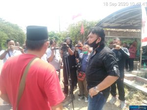 Perbaikan Jalan Raya Cikalongsari-Cilamaya PLTGU Di Sambut Baik Masyarakat Dan Para Pengguna Jalan