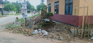 Di Duga Ada Kongkalingkong Pengawas DPUPR Dengan Kontraktor.