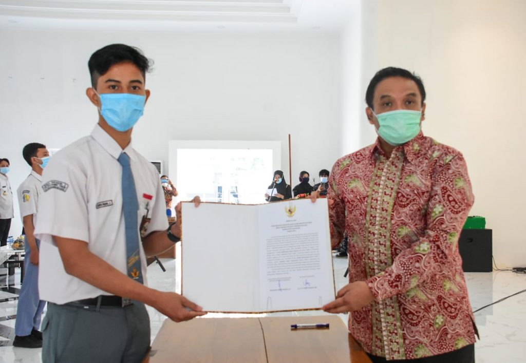 Pjs Bupati Kabupaten Karawang Lantik Pengurus FPSH HAM