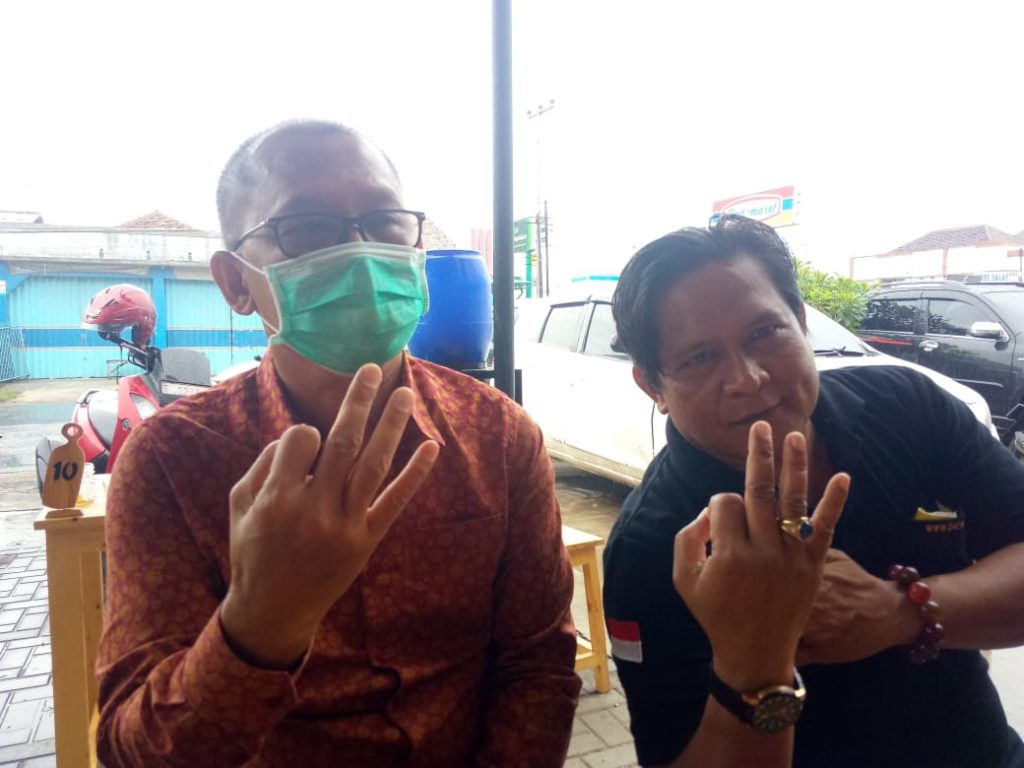 Ketua Rajes H. Enan Supriatna dan Relawan Rajes Gagal melaksanakan RoadShow Akbar