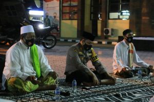 Polres Karawang Gelar Tawasul Dan Doa Bersama Jelang Pilkada Serentak 2020