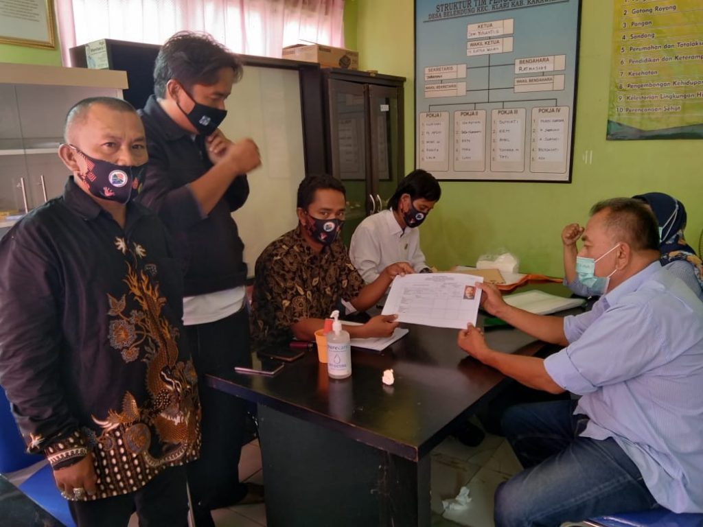 Menerima Balon Yayat.S Mendaftar Ke Sekretaria