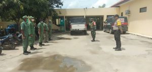 Babinsa Koramil 03/Cb Berikan Pelatihan Dan Pembekalan Materi Kepada LINMAS Jelang Pilkades