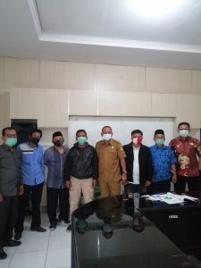 DPMD KARAWANG SAMBUT TIM INDEPENDEN PEMANTAU DEMOKRASI
