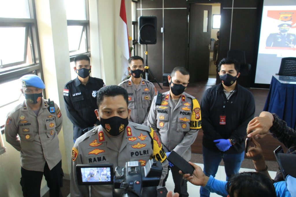 Konferensi Pers Salah Satu Bentuk Transparansi, Akuntabilitas Polres Karawang. Dalam Menyampaikan informasi Kepada Masyarakat