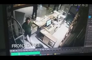 Pengeroyokan karyawan Batiqa Hotel Jababeka Cikarang