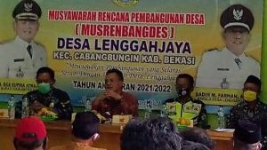 BABINSA KORAMIL 03/CABANGBUNGIN HADIRI MUSREMBANGDES DI DESA BINAAN