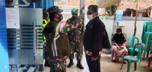 ANGGOTA KORAMIL 03/CABANGBUNGIN GIAT SOSIALISASIKAN PENERAPAN PPKM