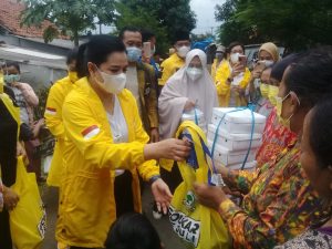 IIPG Karawang Kunjungi Korban 2 Titik Banjir Dan Berikan Bantuan