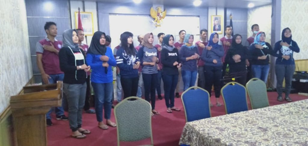 Lapas Kelas ll A Karawang Beri Pelatihan Paduan Suara untuk Warga Binaan