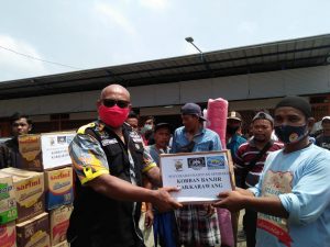 GMBI Kabupaten Karawang Gelar Bakti Sosial Korban Bencana Banjir
