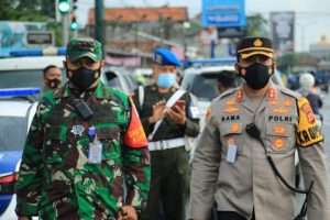 Dandim O604/Karawang Pimpin Pengamanan Kunker Presiden RI Ke Kabupaten Bekasi