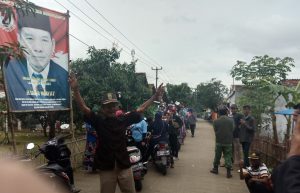 Gemuruh Pendukung Calon Kades Haji Sapin,”Kami Siap Kawal Pengambilan Nomor Urut”