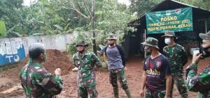 SATGAS TMMD KE 110 KODIM 0509/KAB.BEKASI, LAKSANAKAN APEL SEBELUM MELAKUKAN AKTIVITAS