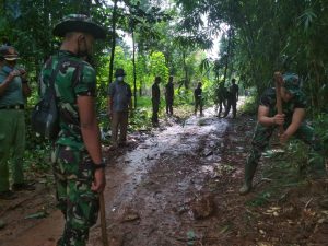 ADA KEGIATAN TMMD DI DESANYA, ADIK RAFA DAN WARGA MERASA SENANG
