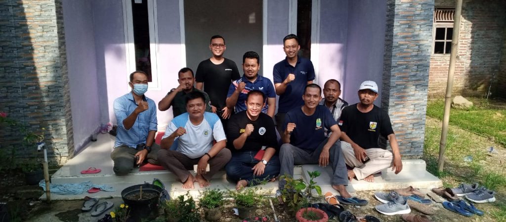 Diskusi program Ketua DPD KNPI Karawang bersilaturahmi ke pengurus DPK KNPI Tirtajaya.