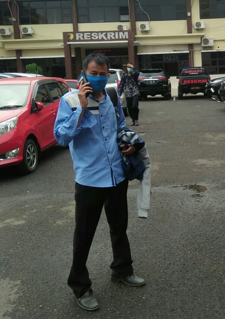 Kesewenang – wenangan Pj Kepala Desa Mekarsari Kecamatan Jatisari membuat Surat Perintah