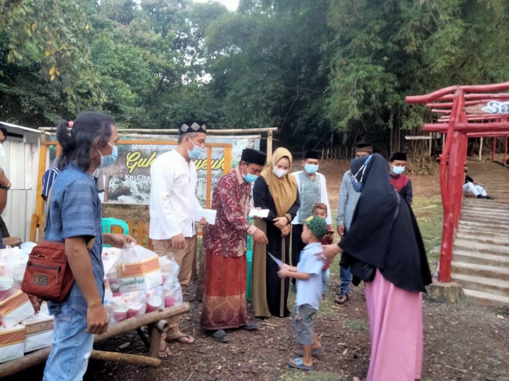 Honda Brio Karawang Selatan (HBKS) Adakan Santunan Untuk 100 Anak Yatim Piatu Di Goa Dayeuh