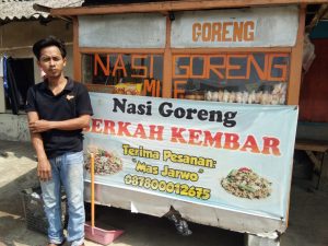 Puluhan Warga  Datangi Rumah AP Untuk Minta Klarifikasi Atas Pernyataan Yang Menyudutkan