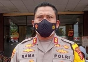 Kepolisian Resort (Mapolres) Karawang Selenggarakan Vaksin Massal
