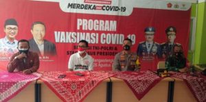 Staff khusus Presiden RI Laksanakan Vaksin Sebanyak 700 Dosis Diberikan Kepada Siswa Siswi SMAN 1 Rengasdengklok