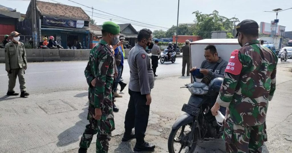 Ops Gabungan TNI – POLRI Dan Instansi Terkait Dalam Rangka Pemberlakuan PPKM Level 2