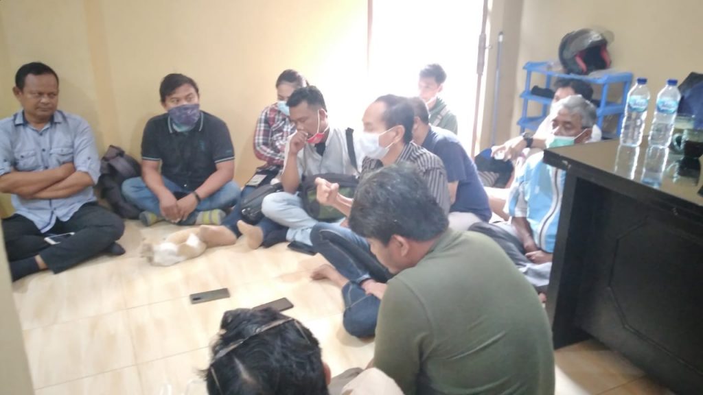 Buntut Ulah Netizen Momo Dhio Alief, FJK Sepakat Boikot Pemberitaan Pemda Karawang