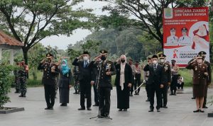 Letkol Inf Medi Hariyo Wibowo Pimpin Ziarah Nasional Peringati Hari Pahlawan Tingkat Kabupaten Karawang