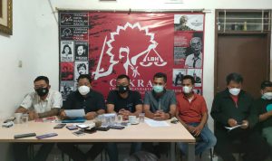 Ketua Aliansi LSM Dan Ormas Menyampaikan Peremohonan Maaf Khususnya Kepada Muspida Dan Masyarakat Kabupaten Karawang