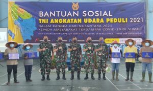 Safari Binpotdirga : Aspotdirga Kasau Sosialisasikan Komcad dan Bagikan 1000 Paket Sembako di Lanud Soewondo