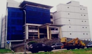 Masyarakat Karawang Keluhkan Bangunan Pemda II Yang Tidak Terawat