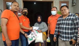 Mantan Loper Koran Medan Pos Meninggal, Ketua Pewarta Melayat dan Berikan Santunan