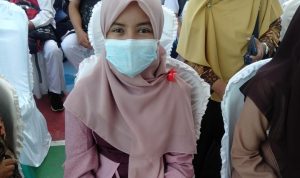 Arini Ajhariatul Marwiyah Gadis Manis Siswa SMP Raudhatul Irfan juarai Lomba Ceramah PAI