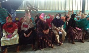 Pemdes cirejag kecamatan jatisari kabupaten Karawang Salurkan BPNT Dan BLT-MIGOR Kepada 317 KPM