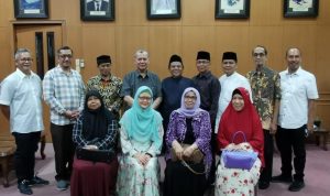 Kolaborasi Forkom Warkop, Kabareskrim Dan Walubi Sumut Berbagi Bersama Jurnalis