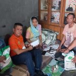 Sakit Angin Duduk, Isteri Wartawan Sumut24 Dijenguk Ketua Pewarta