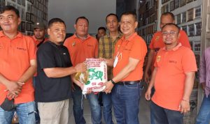 HUT ke-76 Bhayangkara dan Sambut Iduladha, Pewarta Bagikan Sembako kepada Wartawan dan Kaum Duafa