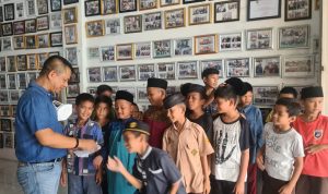 Jumat Barokah di Kantor Pewarta, Ketua Chairum Lubis Santuni Anak Yatim dan Anak-anak