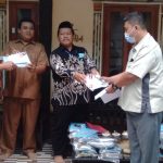 Pemuda Pancasila Kabupaten Bekasi Salurkan Bantuan Buku Untuk Siswa Yatim
